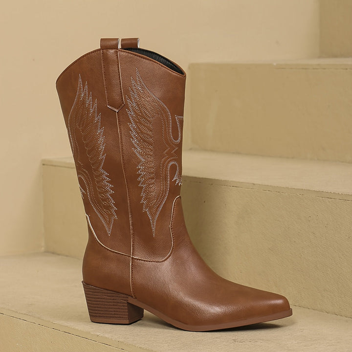 Lucy - Low Pointed Toe Wing Boots